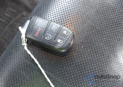 2014 Jeep Grand Cherokee Limited z USA, uszkodzony, nr VIN 1C4RJFBG9EC572420